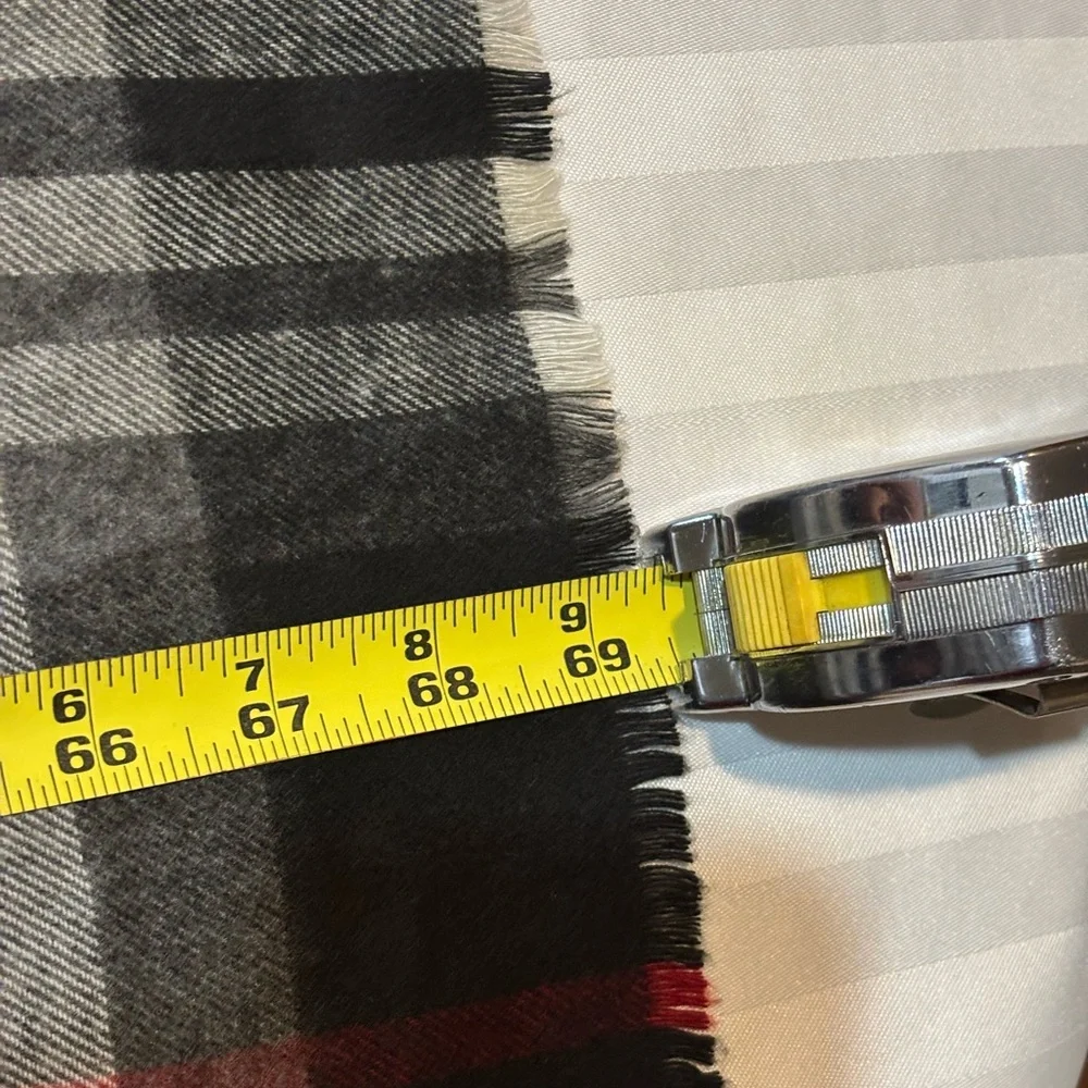 Cashmink V. Fraas 100% Acrylic Black, Gray, White and Red Plaid Scarf [Good]